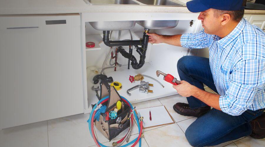 Expert burst pipe repair services in Bradley, IL